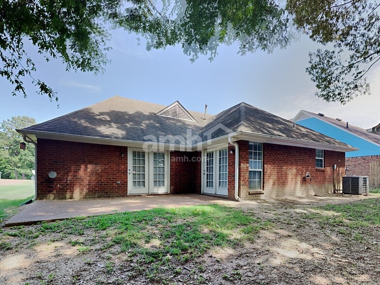 Building Photo - 4343 Shiney Point Cv