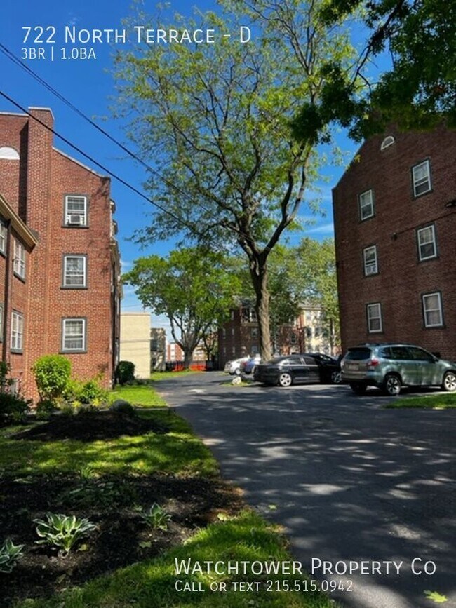 Building Photo - 722 North Terrace