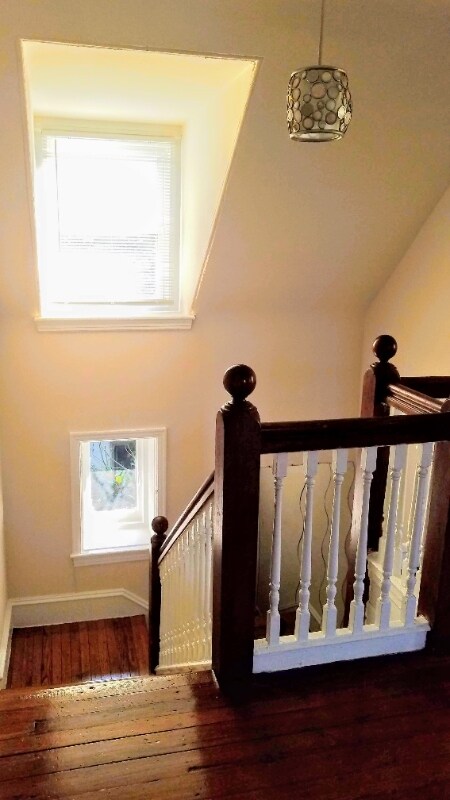 Building Photo - 119 E Mt Airy Ave