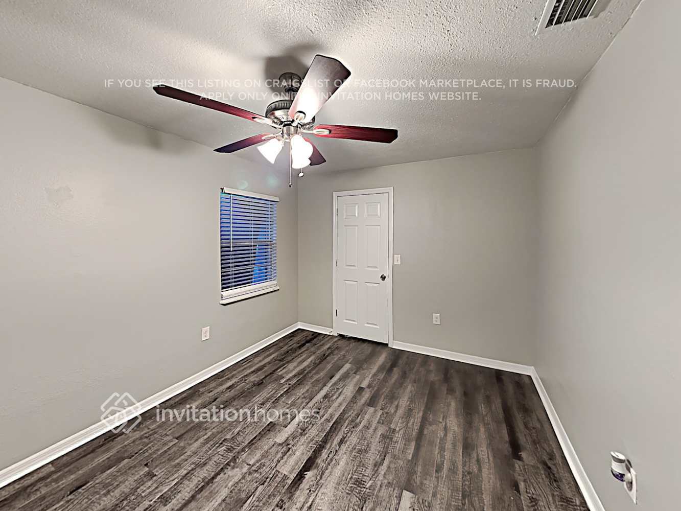Building Photo - 3801 Dovehollow Dr