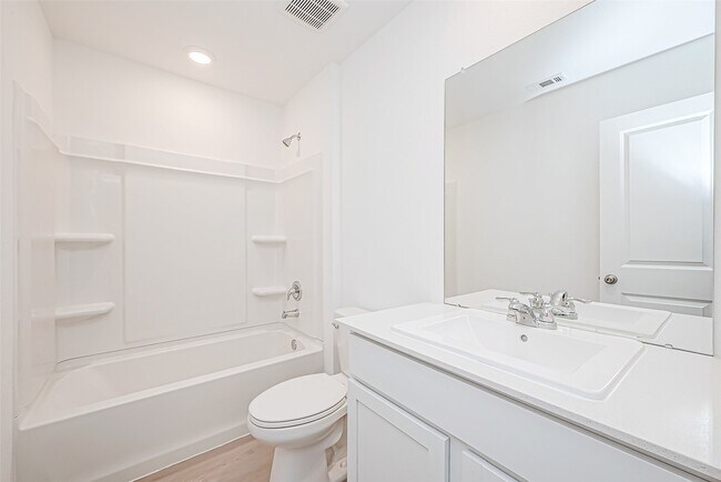 Building Photo - 719-719 Falling Cave Dr