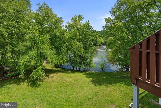 Building Photo - 18315 Leman Lake Dr