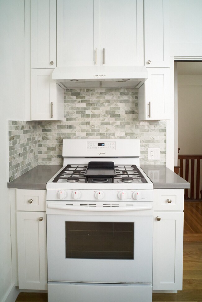 Building Photo - 3918 24th St