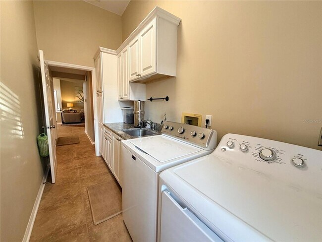 Building Photo - 8317 9th Ave Terrace NW