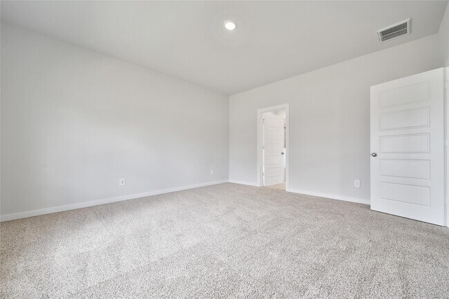 Building Photo - 12107 Willow Holw Ln