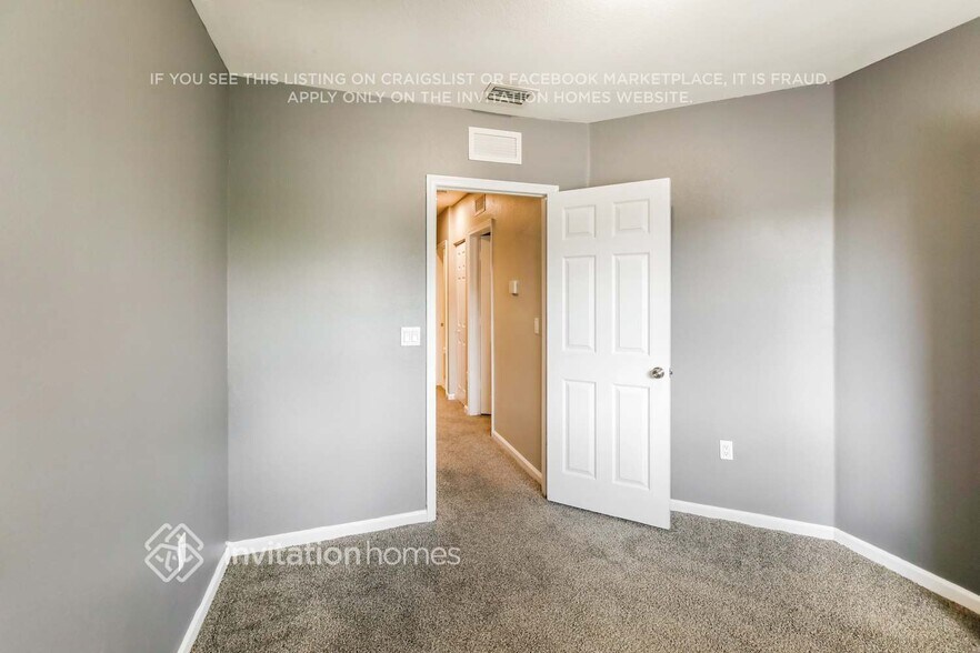 Building Photo - 8273 SW 29th St