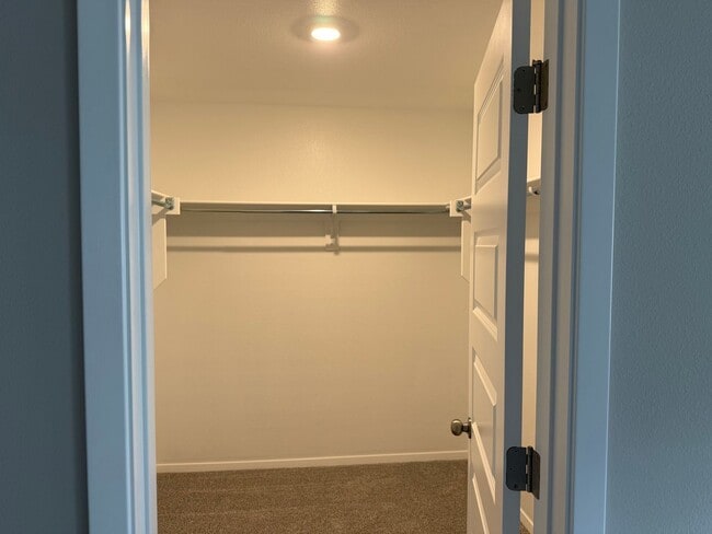 Building Photo - Brand New House! Charming 3-Bed, 2-Bath Ho...