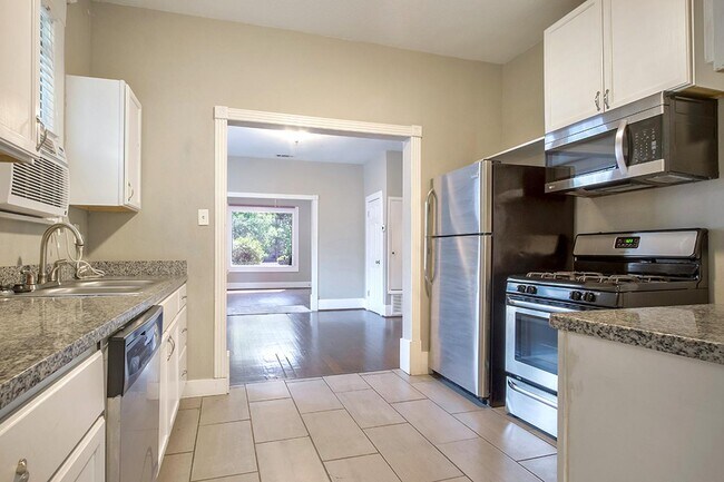 Building Photo - Renovated Winnetka Heights Craftsman home ...