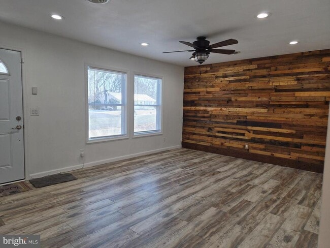 Building Photo - 149 Winfred Dr