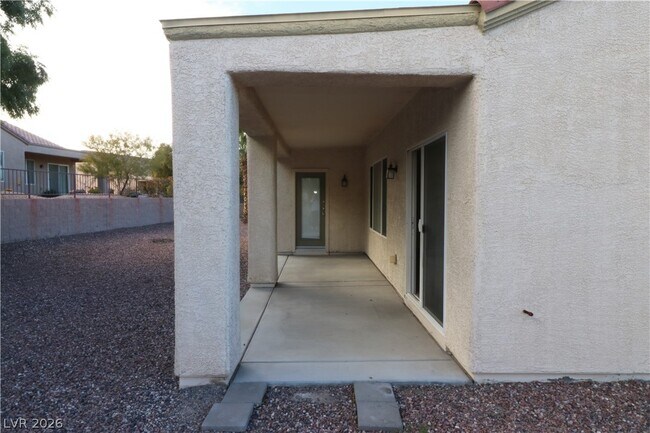 Building Photo - 2169 Shady Side Ct