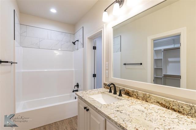 Building Photo - 8166 Sawdust Trl