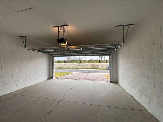 Building Photo - 16442 Tangerine Mesa Dr