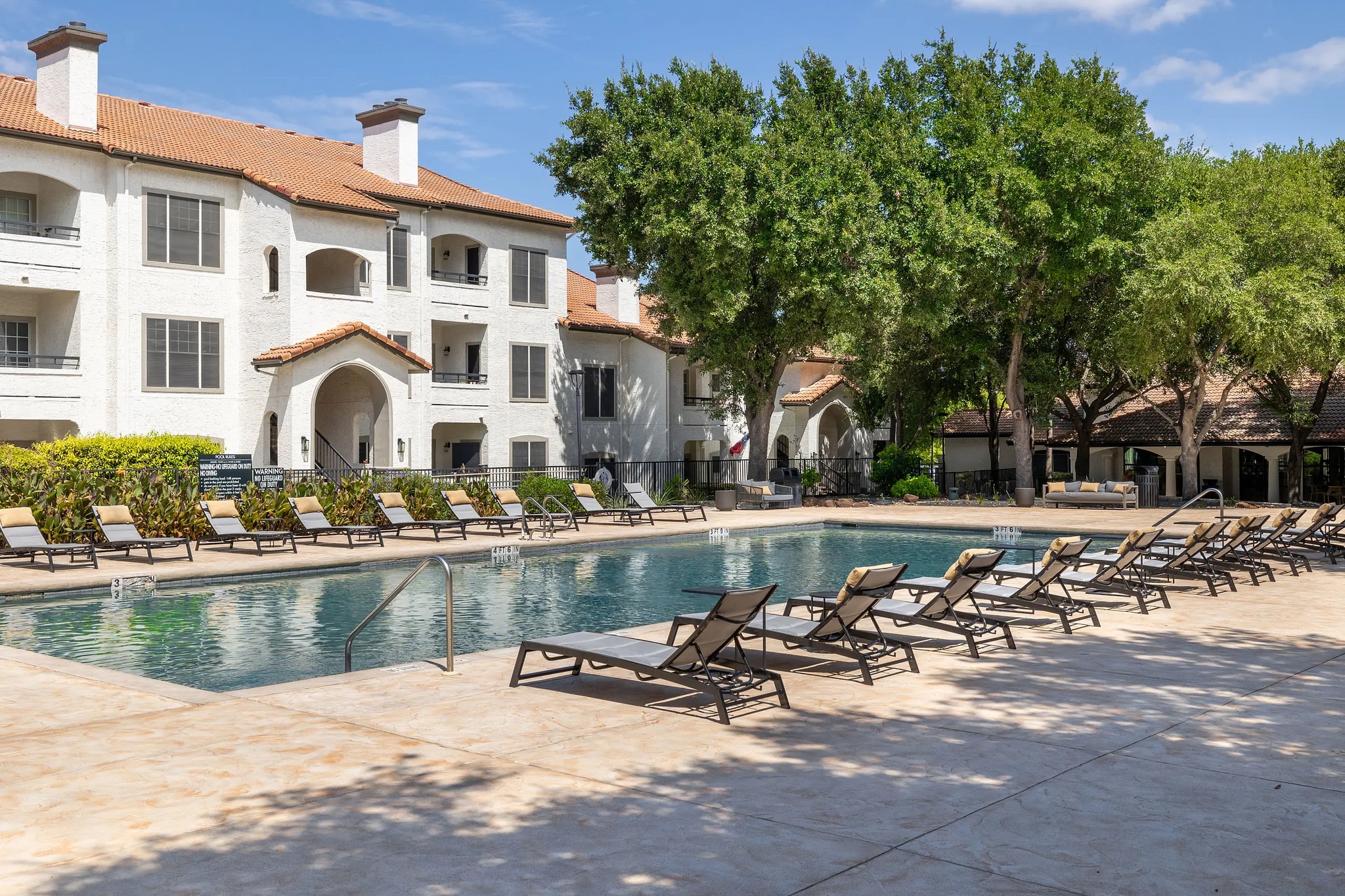 Building Photo - 3201 Duval Rd