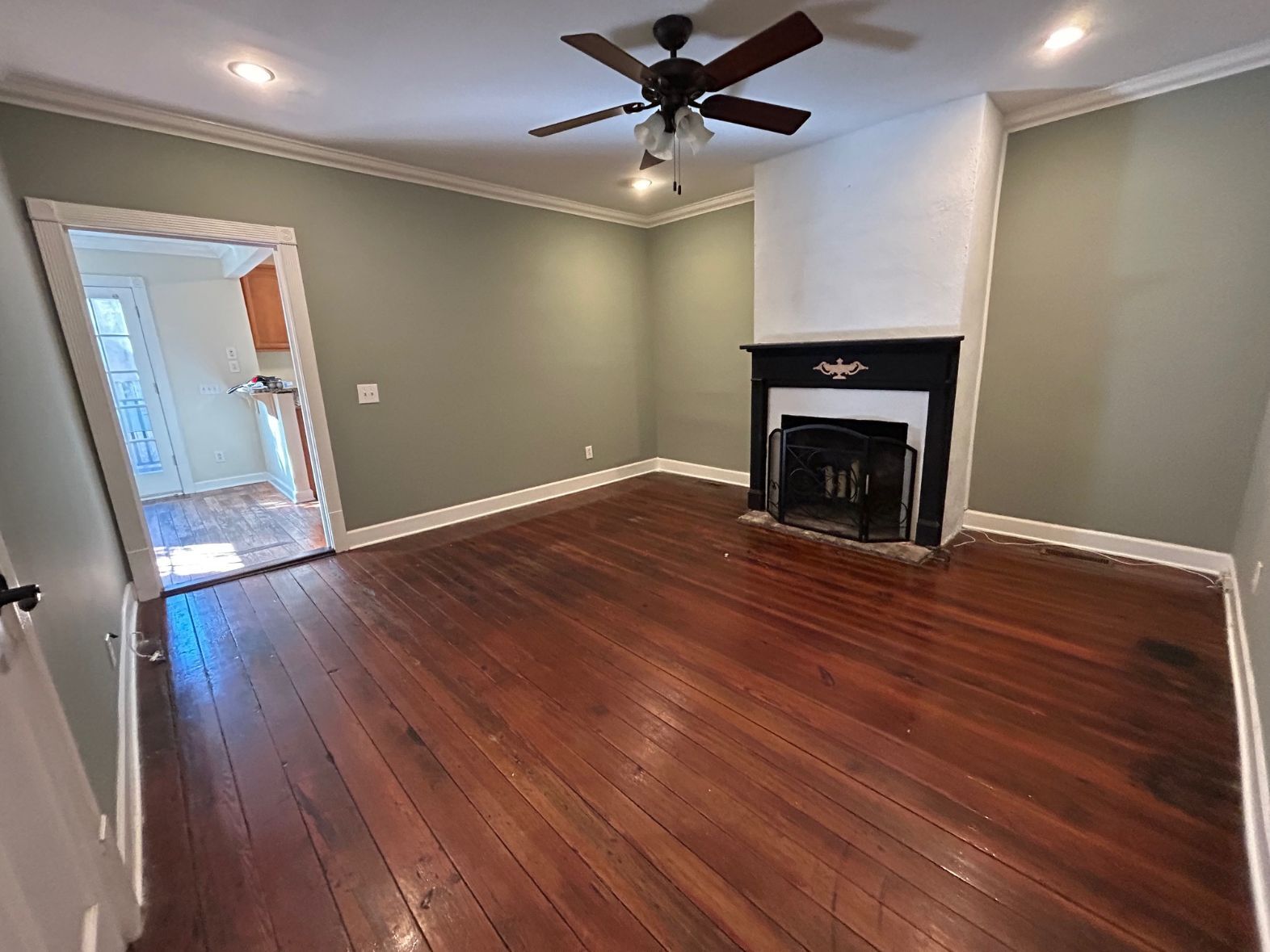 Building Photo - 13 Elizabeth St