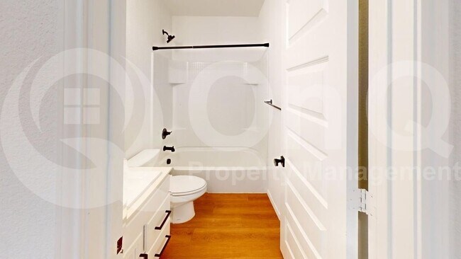 Building Photo - 10116 Revere Dr