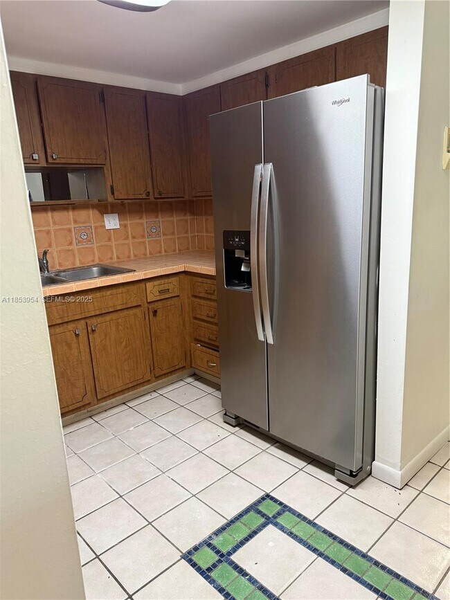 Building Photo - 6901 SW 147th Ave