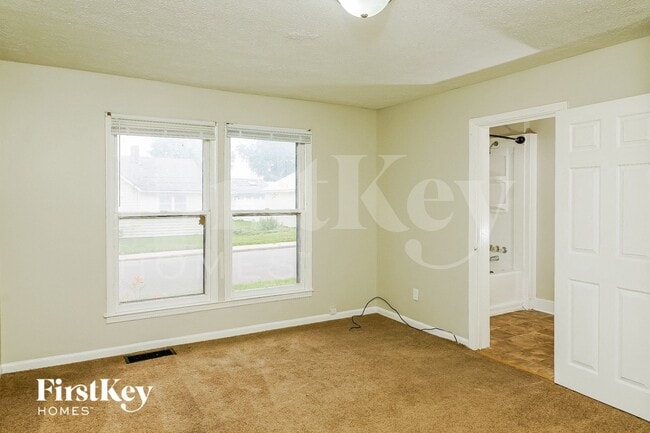 Building Photo - 109 Franklin St