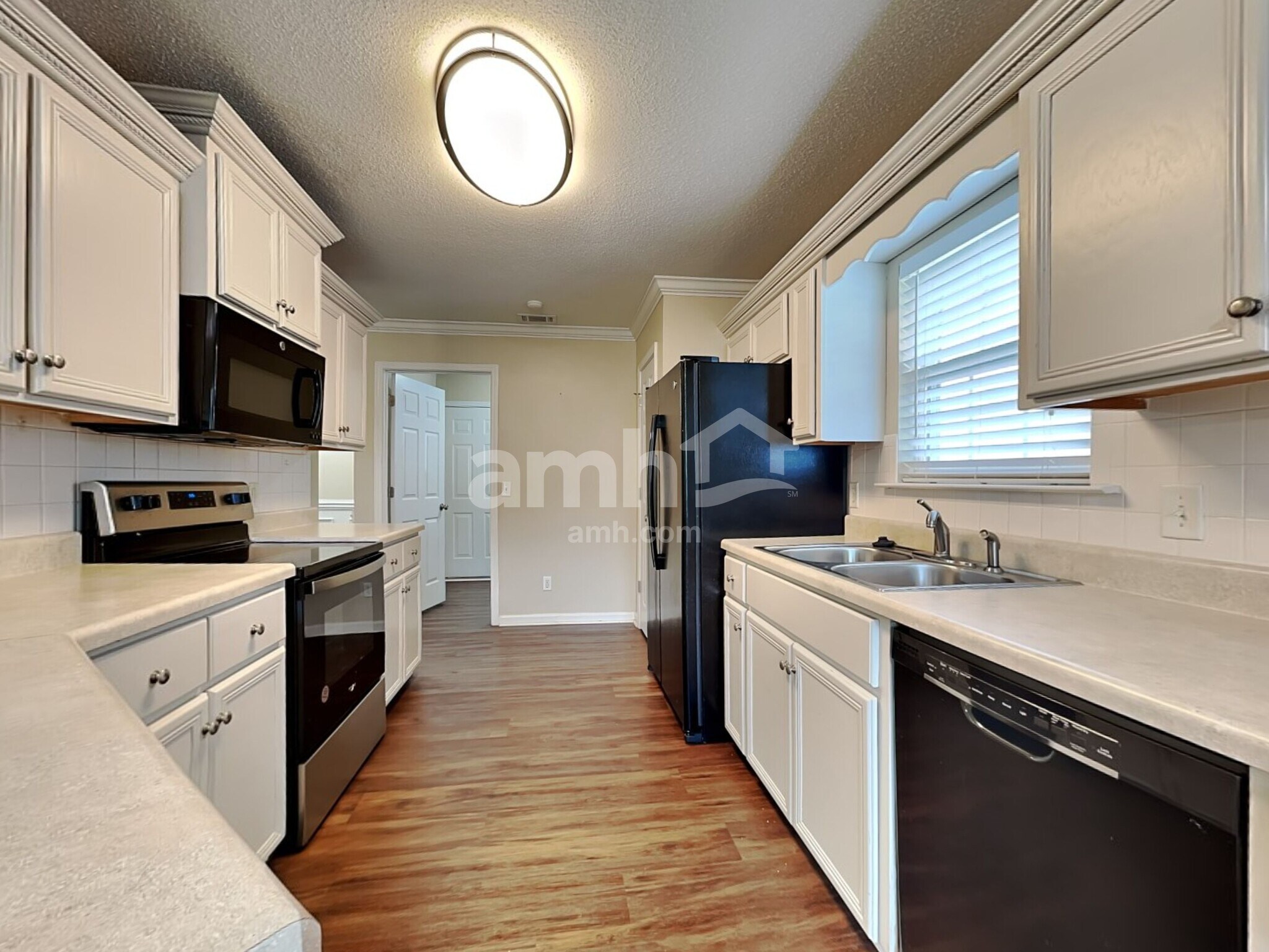 Building Photo - 38 Dunnoman Dr