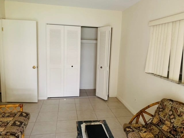 Building Photo - 7402 NW 94th Ave