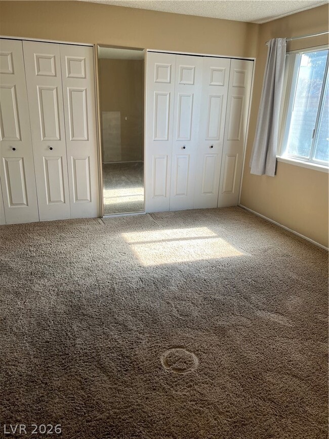 Building Photo - 2625 Lourdes Ave