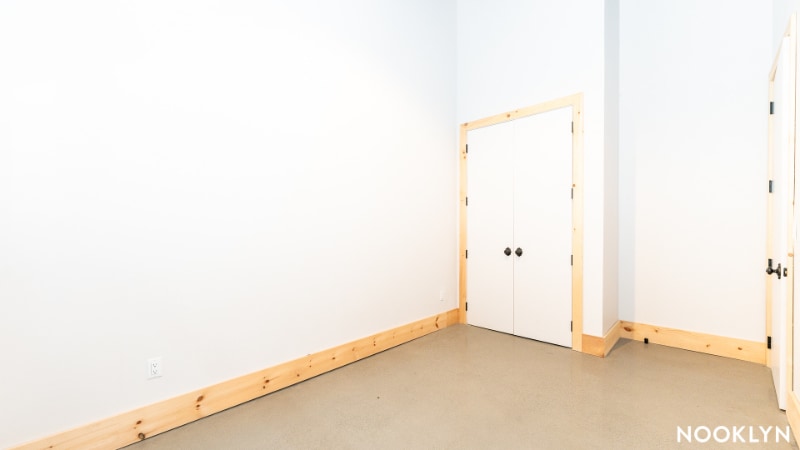 Building Photo - 255 18th St