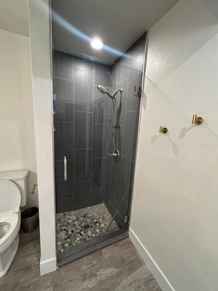 Primary Bath Shower - 8226 E Mitchell Dr