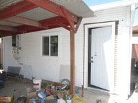 Building Photo - 592 Willow Ave