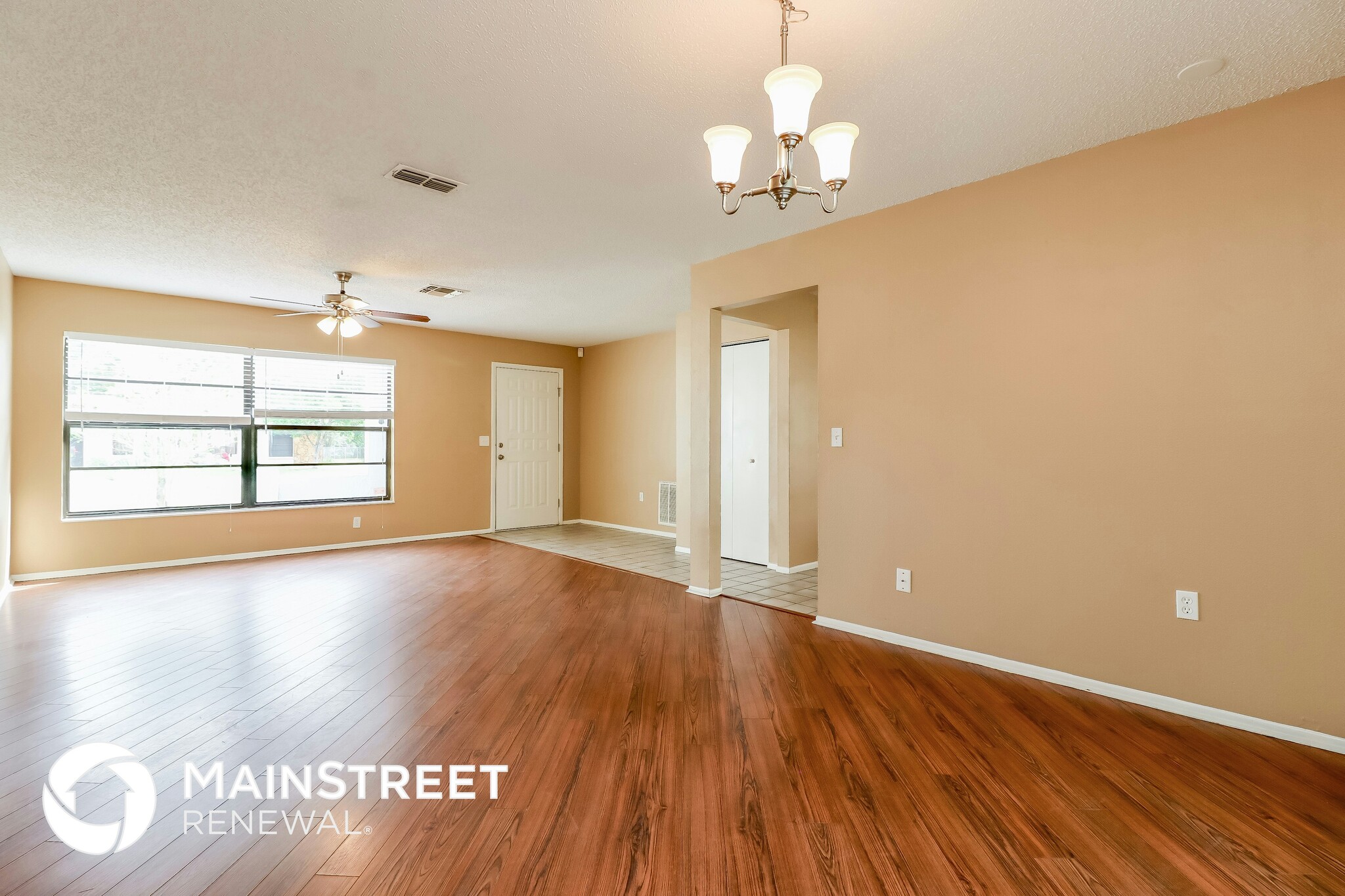 Building Photo - 8373 Camphor Dr