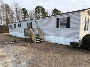 Building Photo - 116 Matts Ln