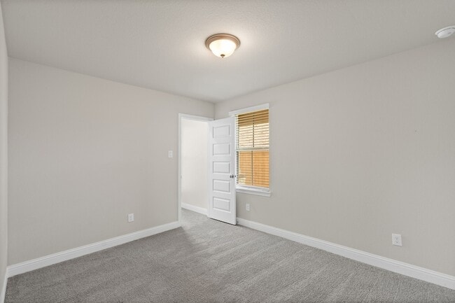 Building Photo - 413 Aurora Creek Ln