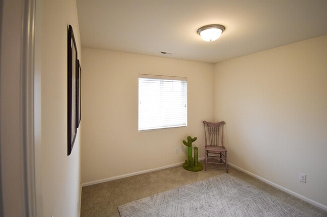 Building Photo - 4721 Joppa St SW