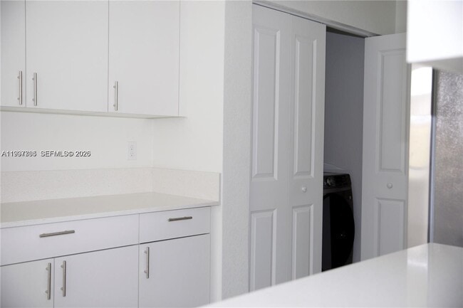 Building Photo - 5001 Peacock Wy