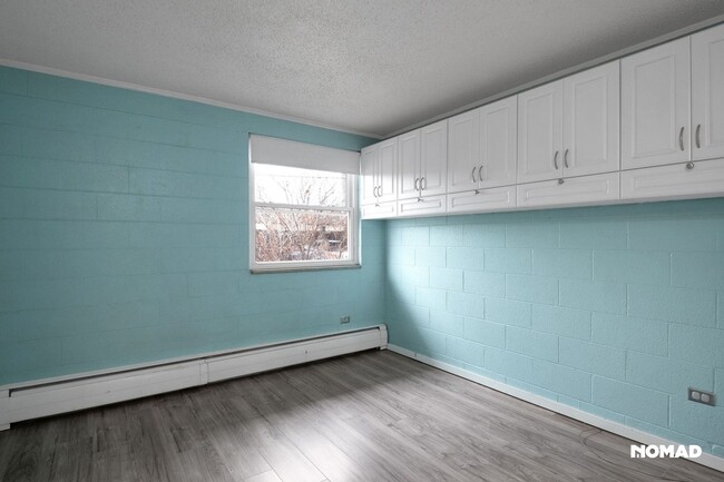 Building Photo - Charming 2BR Condo in Denver