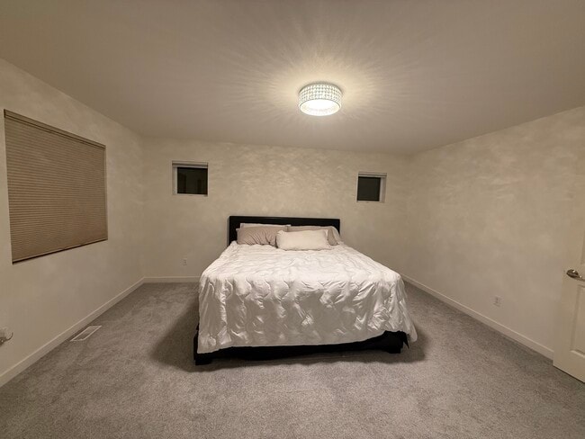 Building Photo - 1234 51st St NE