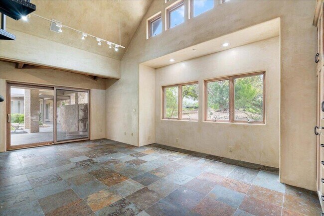 Building Photo - 24736 Travis Lakeside Cove