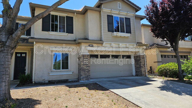 Primary Photo - 2068 Eucalyptus Way