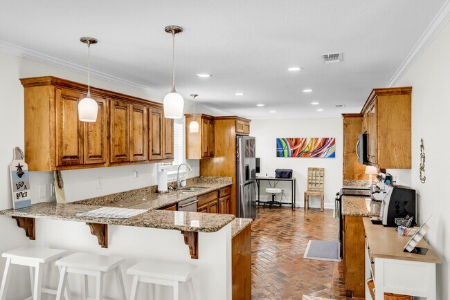 Building Photo - 4115 8th St