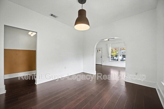 Building Photo - 2650 Green St