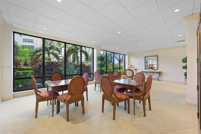 Building Photo - 5000 N Ocean Blvd