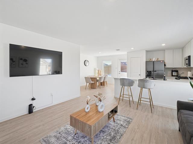 Building Photo - 15133 Hacienda Post Trl