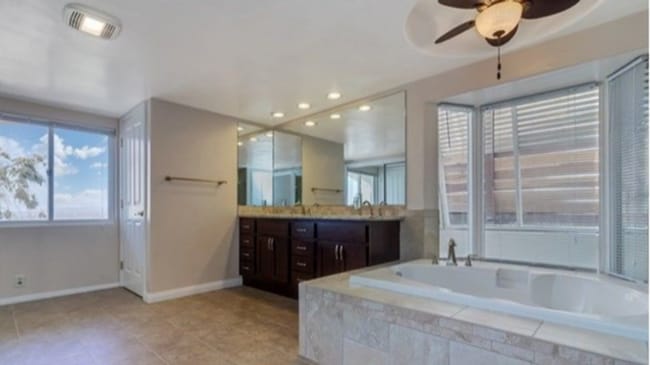 Building Photo - Breathtaking Ocean View Home in San Clemente