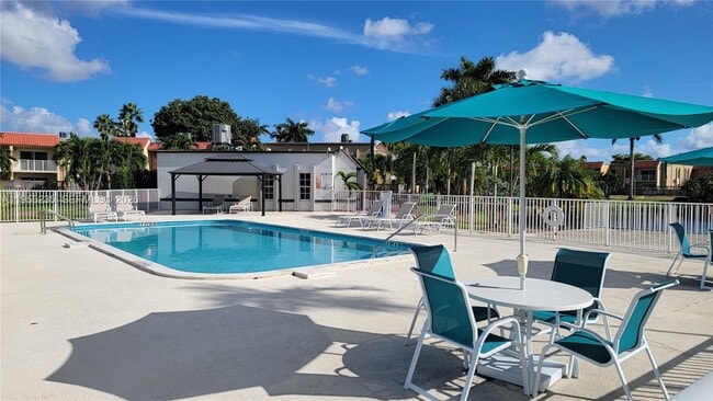 Building Photo - 5112 NW 79th Ave