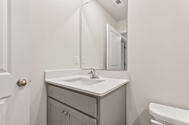 Building Photo - ***New Construction 3bd/2.5ba Townhome***