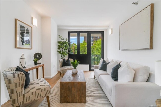 Building Photo - 1108 Brown St