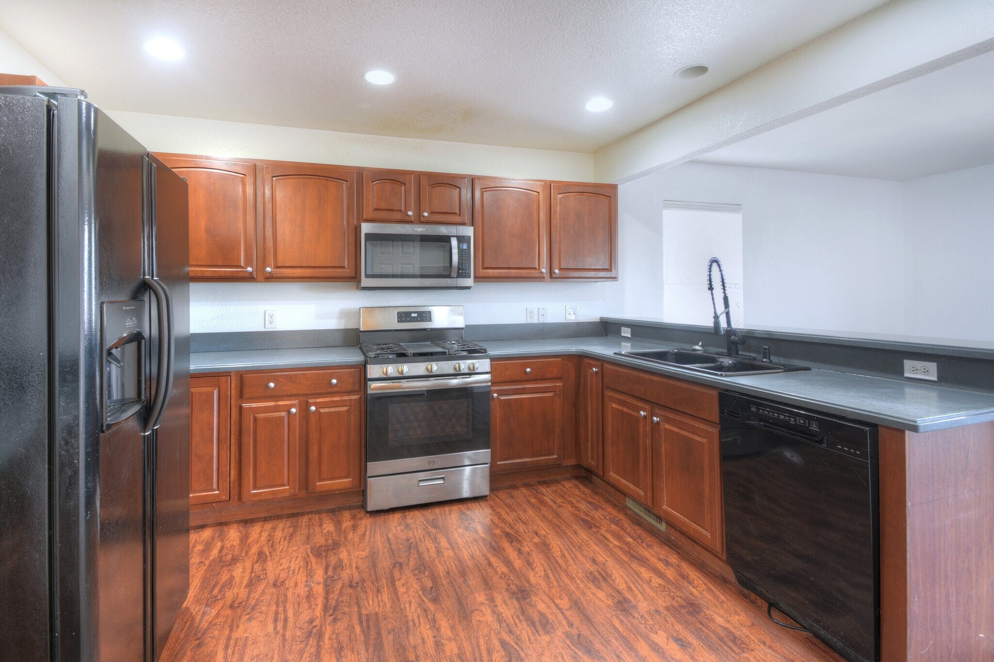 Building Photo - 5339 Arroyo St