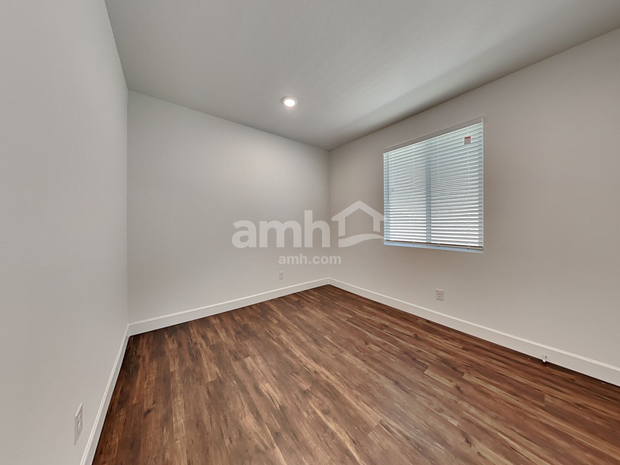 Building Photo - 285 Yasmin Daylily Place