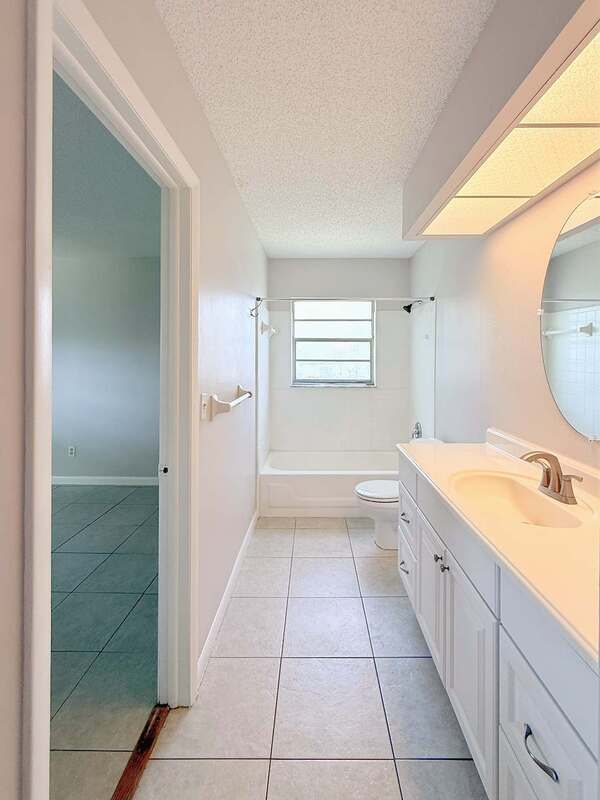 Building Photo - 1454 Trotter Rd