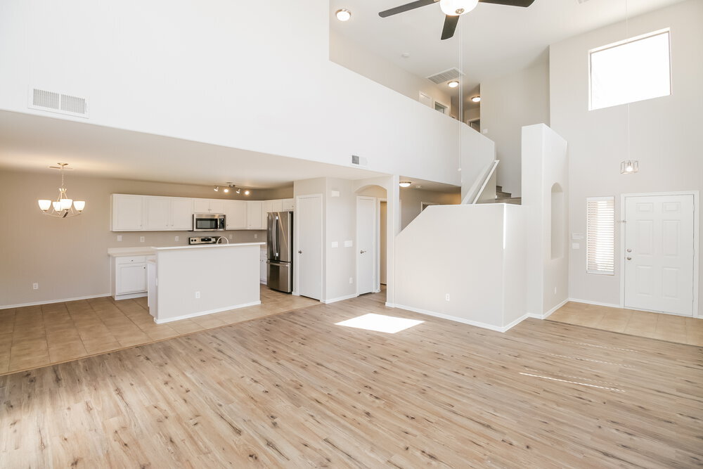 Building Photo - 41386 N Cambria Dr