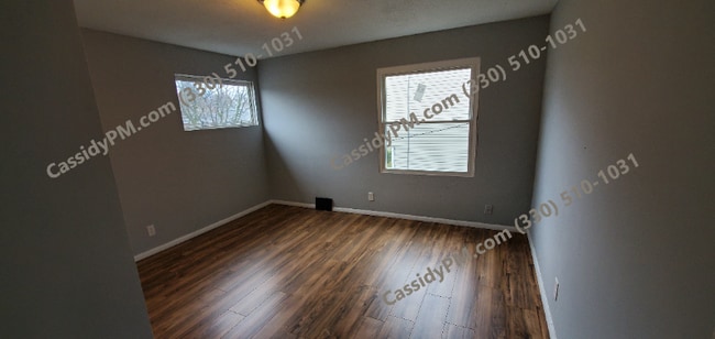 Building Photo - 846 Minota Ave
