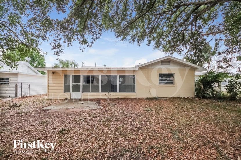 Building Photo - 124 Hampden Rd